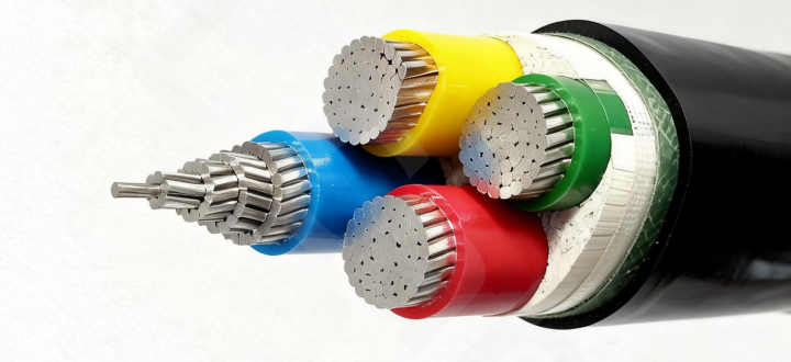 Al/PVC/PVC Power Cable (0.6/1kV 4×300mm²)